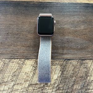 Apple Watch Series 3 38mm Rose Gold